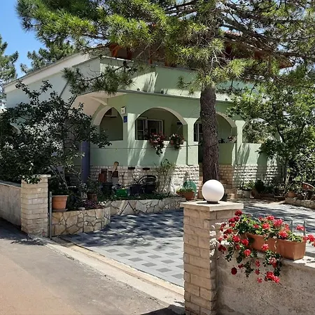 Franjkovic Апартаменты Вир